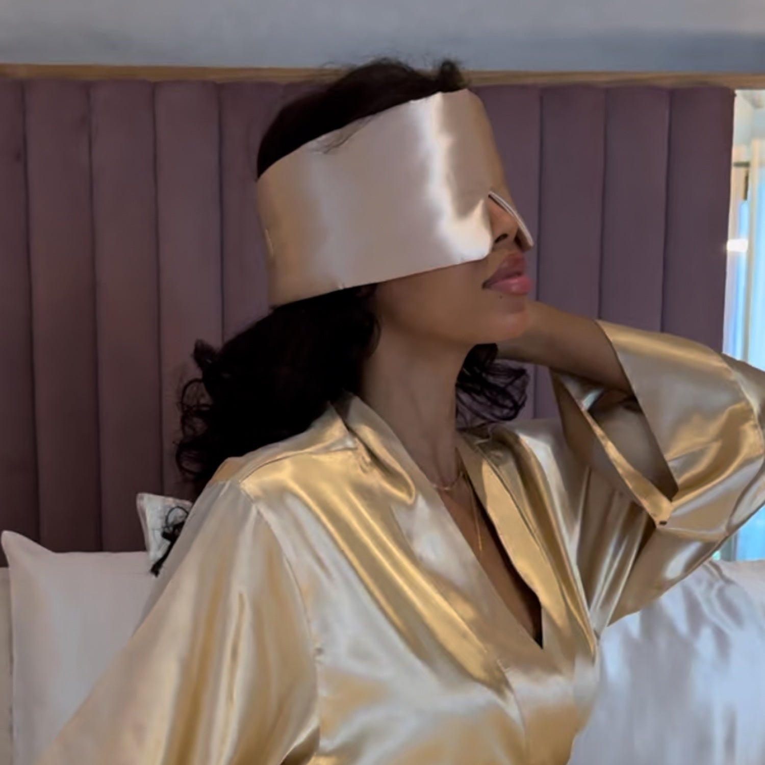 BIG EYEMASK-PINK