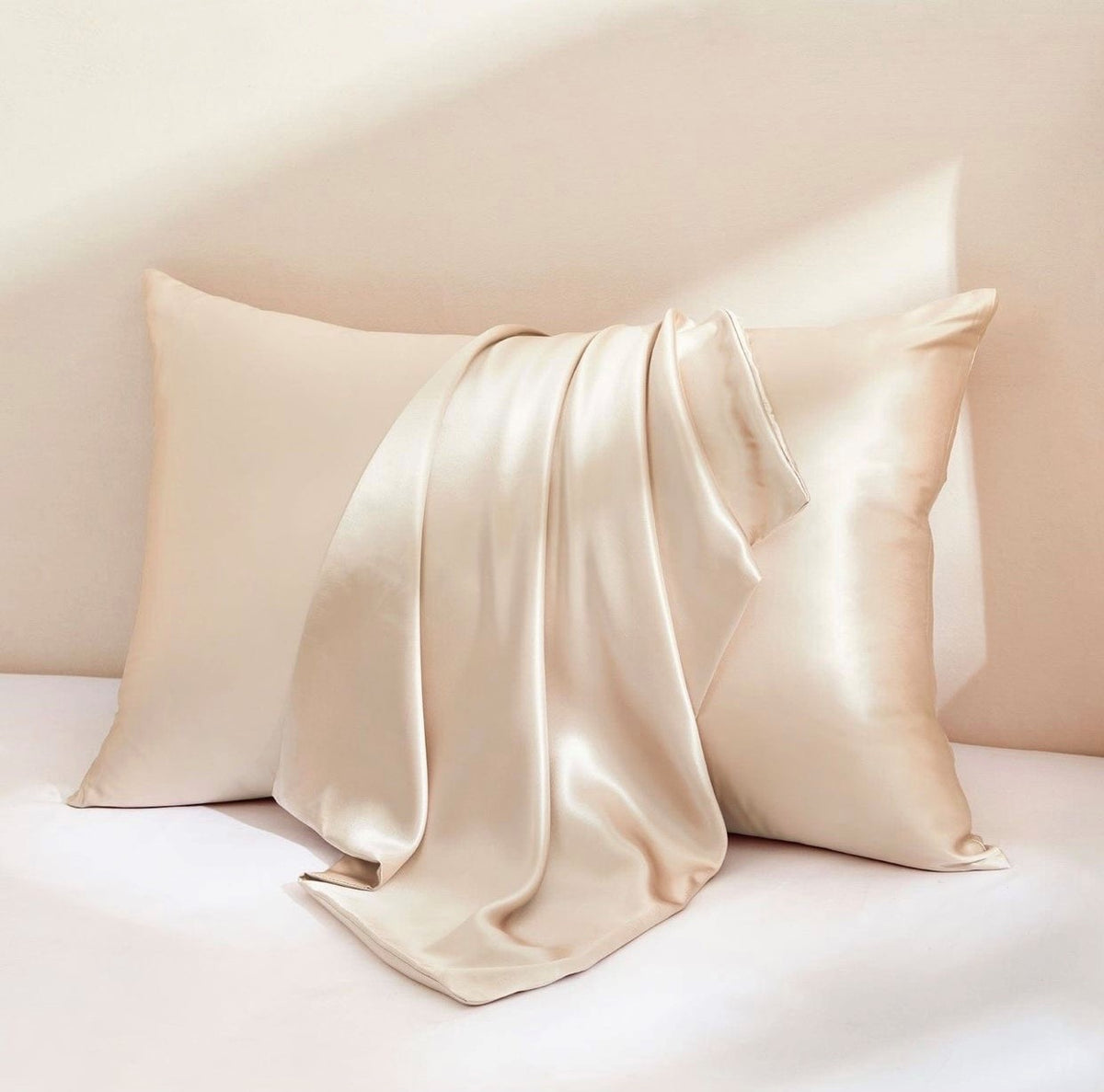 100% MULBERRY SILK PILLOWCASE-CARAMEL